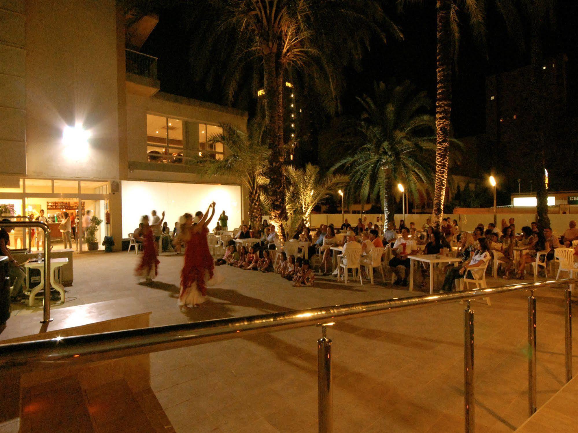 Hotel Safari Gandía Esterno foto